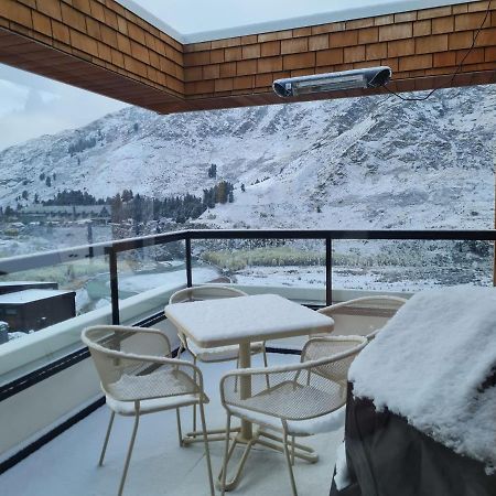 Mountain Views Penthouse - Apartment 22 Κουίνσταουν Εξωτερικό φωτογραφία